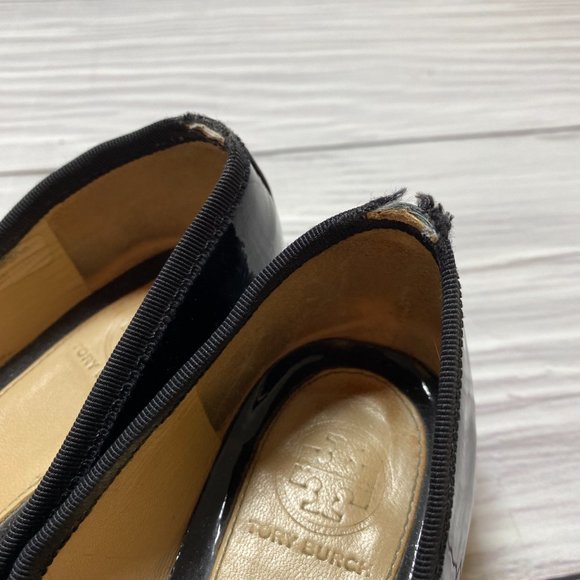 Tory Burch Black Chelsea Patent Leather Pumps Heel - Picture 7 of 16